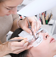 Tweezers used on a model
