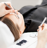Tweezers used on a model
