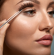 Tweezers used on a model